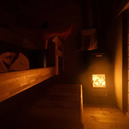 Hébergement de vacances Compact For Remote Work And Adventures In Yllas *